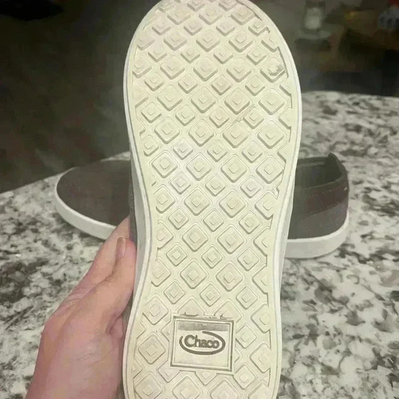 Size 9 Davis Chaco men’s loafer - Picture 2 of 5